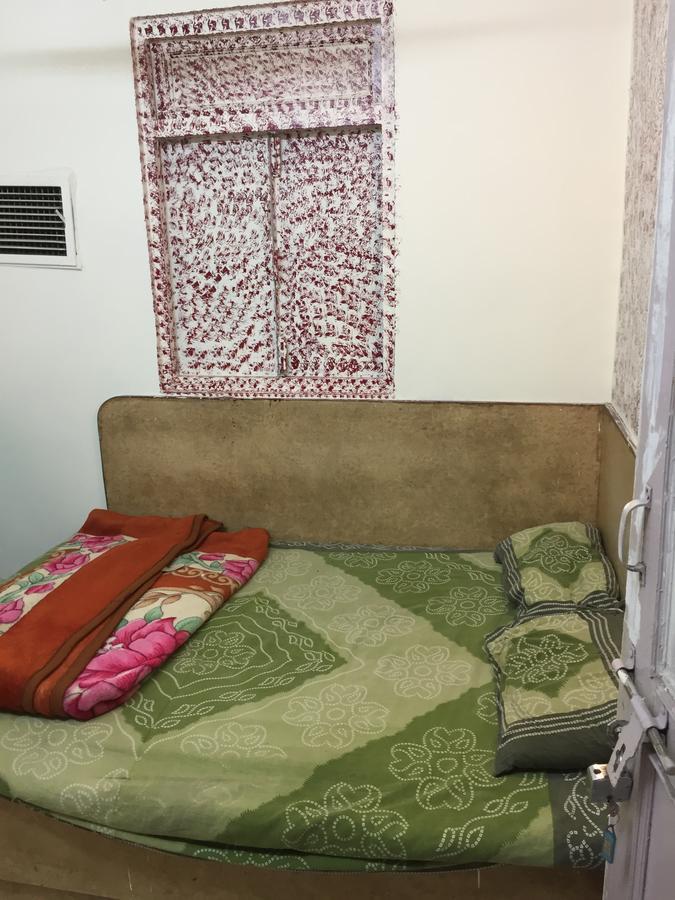 Karam Durga Guest House Nueva Delhi Exterior foto